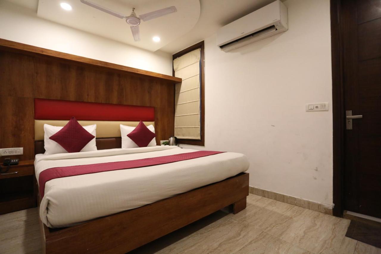 Hotel Sm Suits Near Delhi Airport-Unit By Grand Urban Luxury Nova Deli Exterior foto