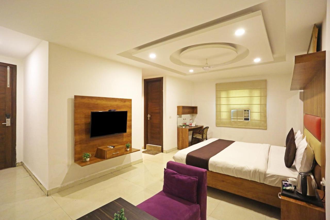 Hotel Sm Suits Near Delhi Airport-Unit By Grand Urban Luxury Nova Deli Exterior foto