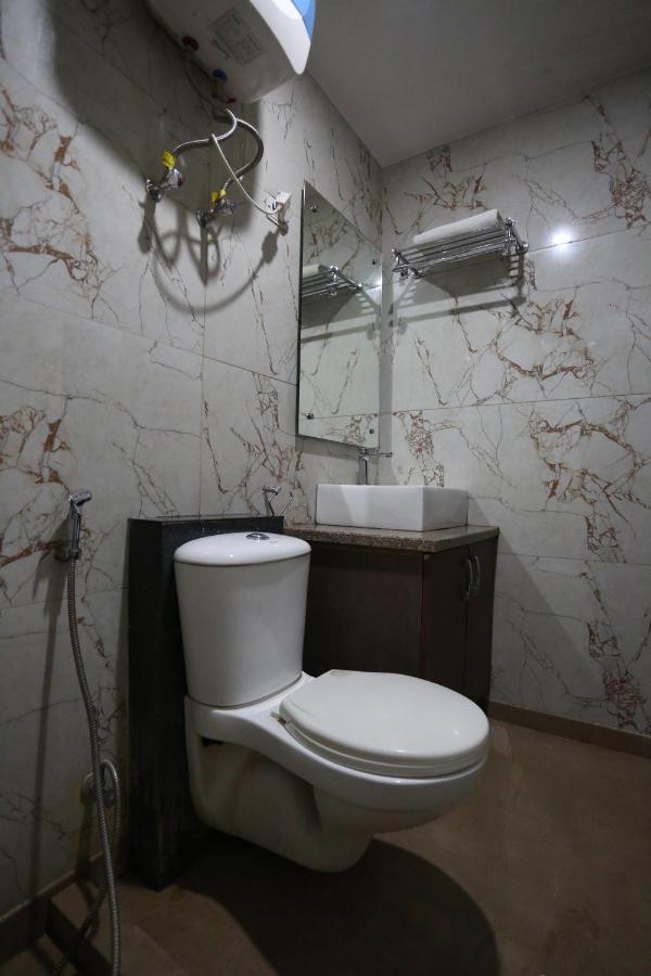 Hotel Sm Suits Near Delhi Airport-Unit By Grand Urban Luxury Nova Deli Exterior foto