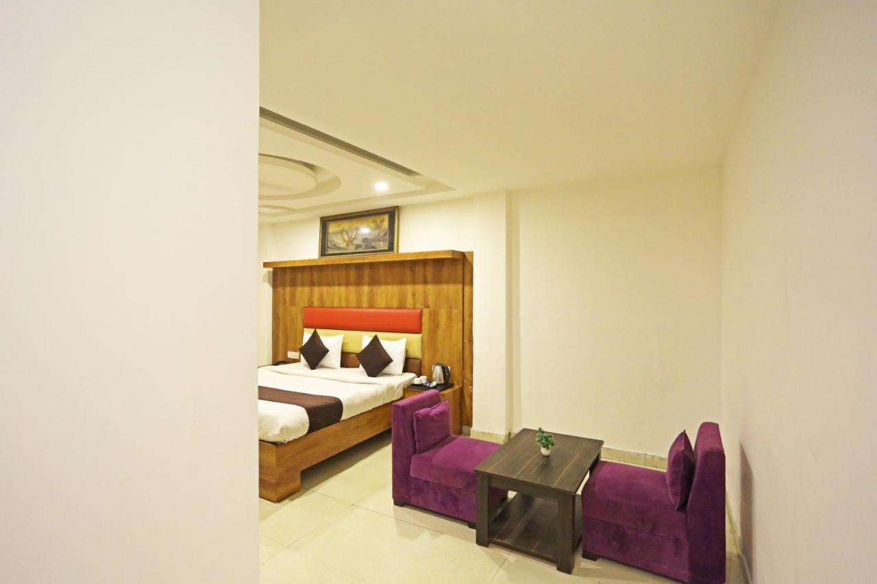 Hotel Sm Suits Near Delhi Airport-Unit By Grand Urban Luxury Nova Deli Exterior foto